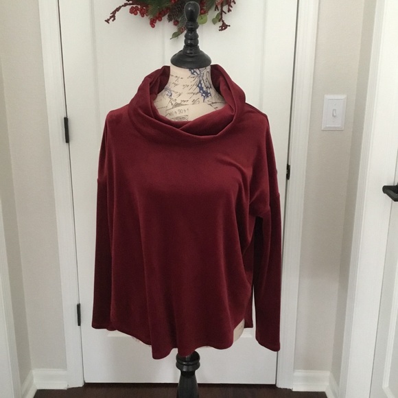 LOU AND GREY FOR LOFT RED VELOUR SWEATER - Picture 1 of 5